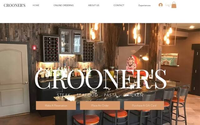 Crooner's Lounge