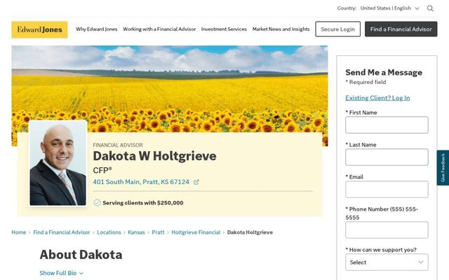 Dakota W Holtgrieve