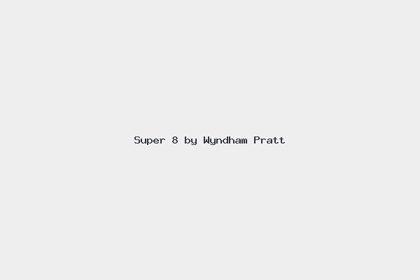 Super 8 by Wyndham Pratt