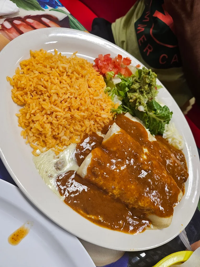 Antojitos El Sol 52 Antojitos El Sol